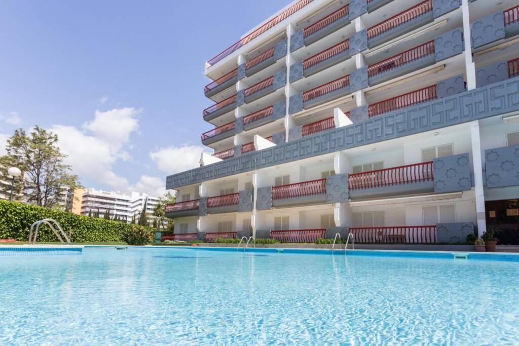 Tivoli Apt8 With Pool&Garage Виламура Екстериор снимка