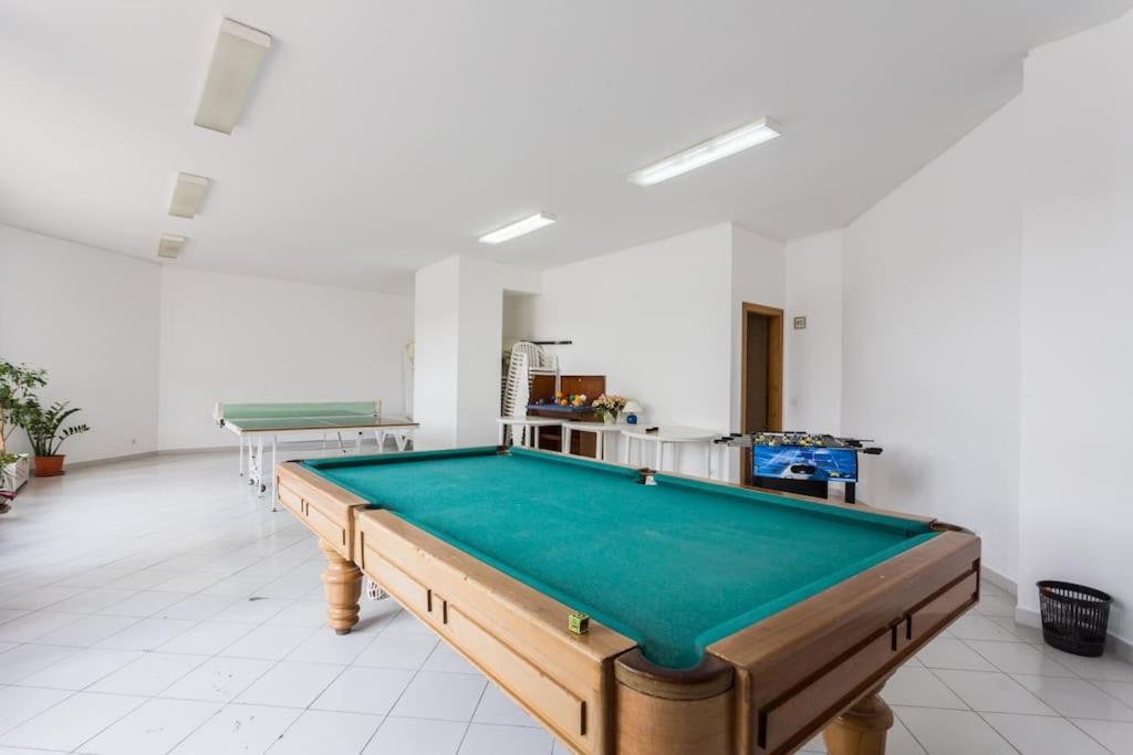 Tivoli Apt8 With Pool&Garage Виламура Екстериор снимка
