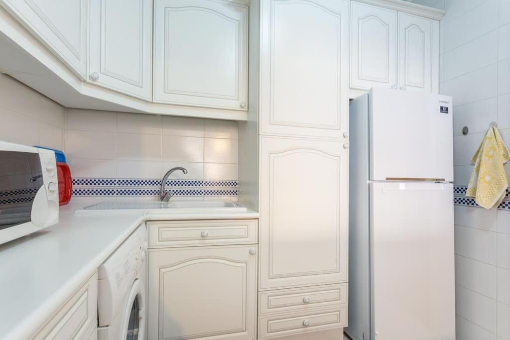 Tivoli Apt8 With Pool&Garage Виламура Екстериор снимка